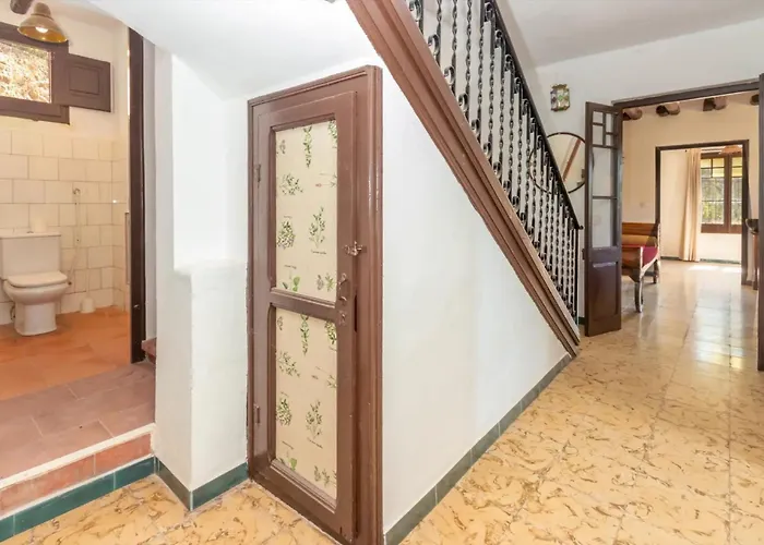 Masia Garriga, Casa Principal Будинок відпочинку *