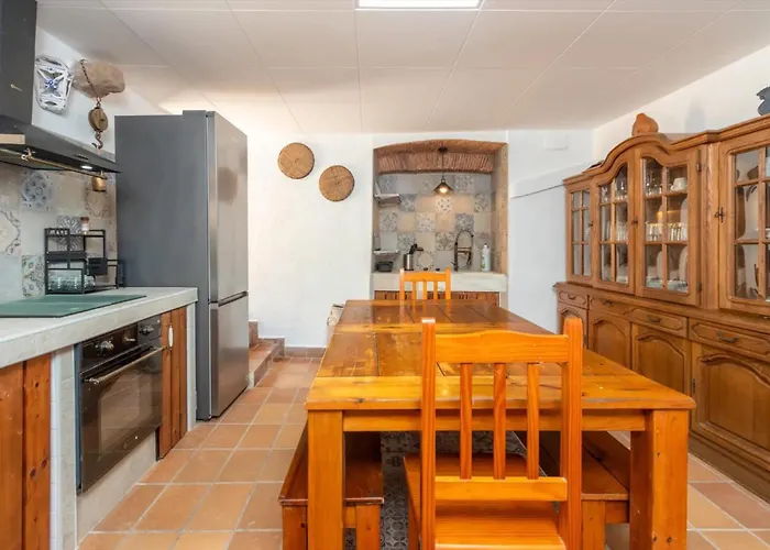 Masia Garriga, Casa Principal خيرونا